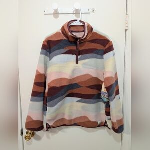 Mountain & Isles Cozy Fleece Pullover With Scenery Print